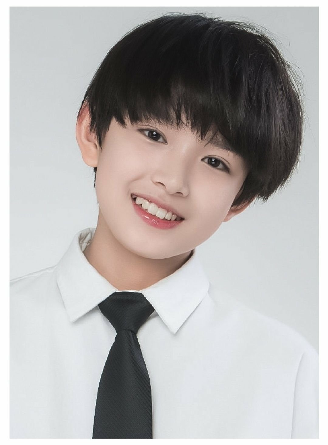 Ảnh sinh hoạt trẻ mười