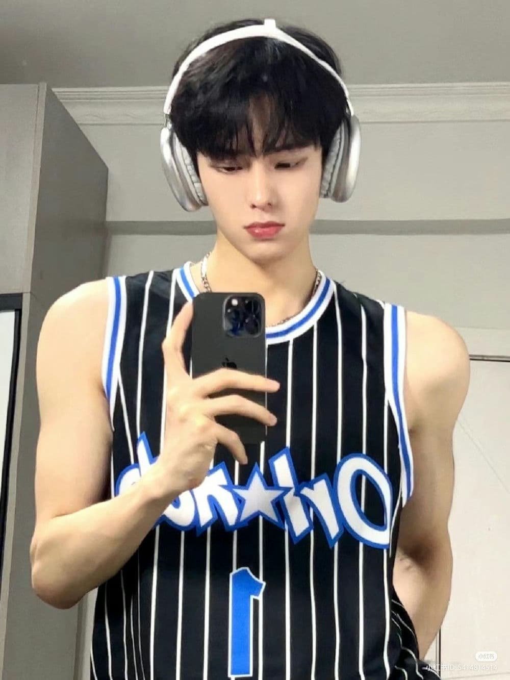 Anh trai đẹp đời thường