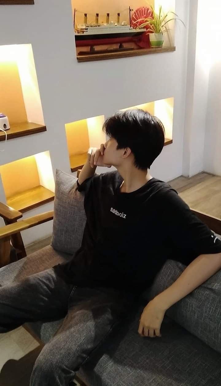 Ảnh trai đẹp k9 lạ