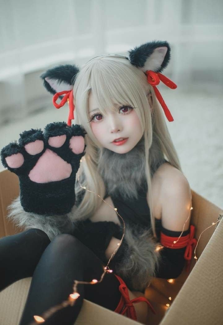 Gái xinh cosplay nhân vật game