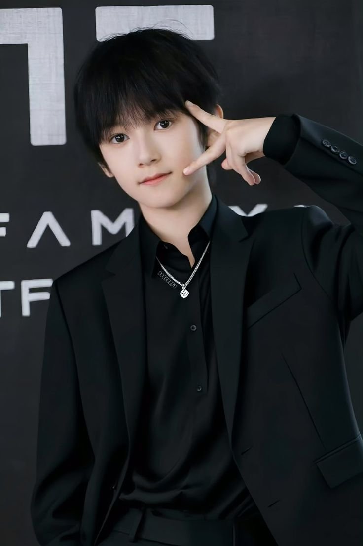 Hình ảnh trẻ mười tuổi