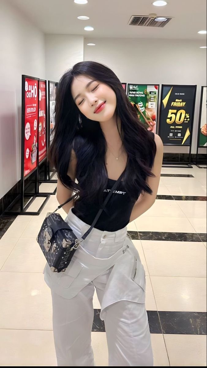 Hình gái xinh rất cuốn hút