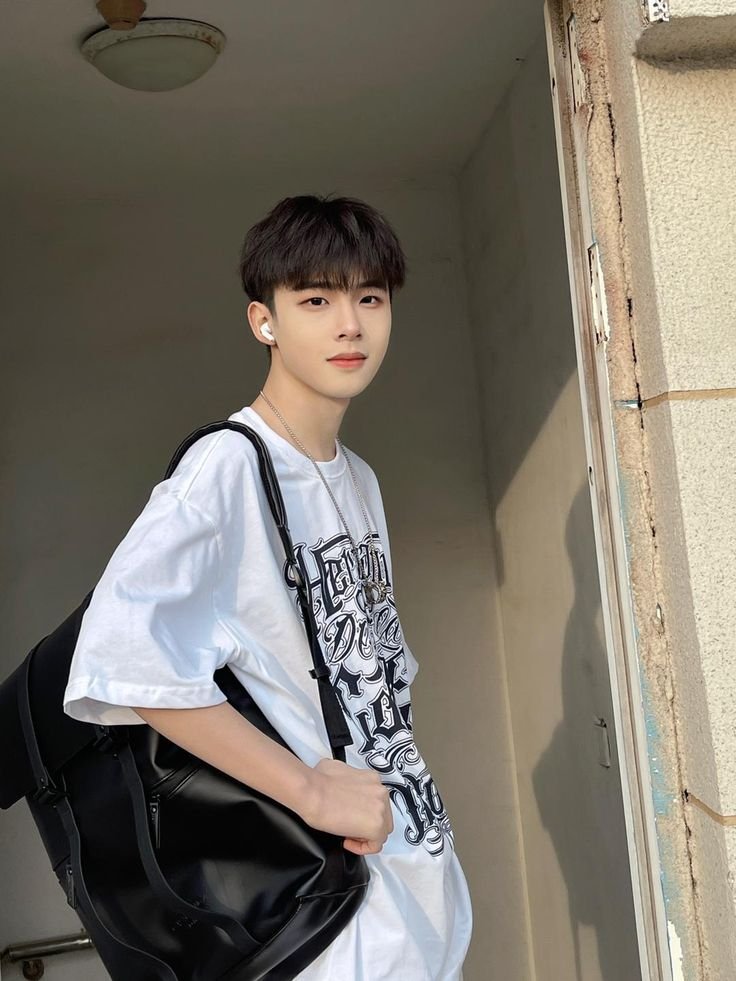 Trai đẹp Việt Nam mạnh