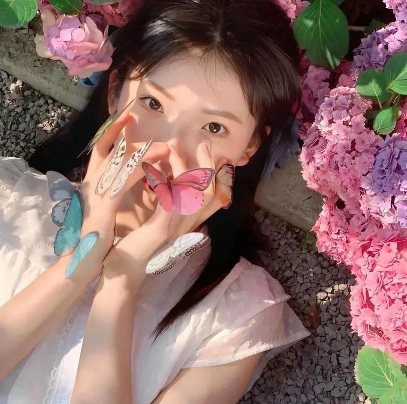 ảnh che mặt dễ thương