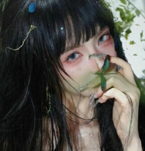 ảnh che mặt đôi mắt gợi cảm