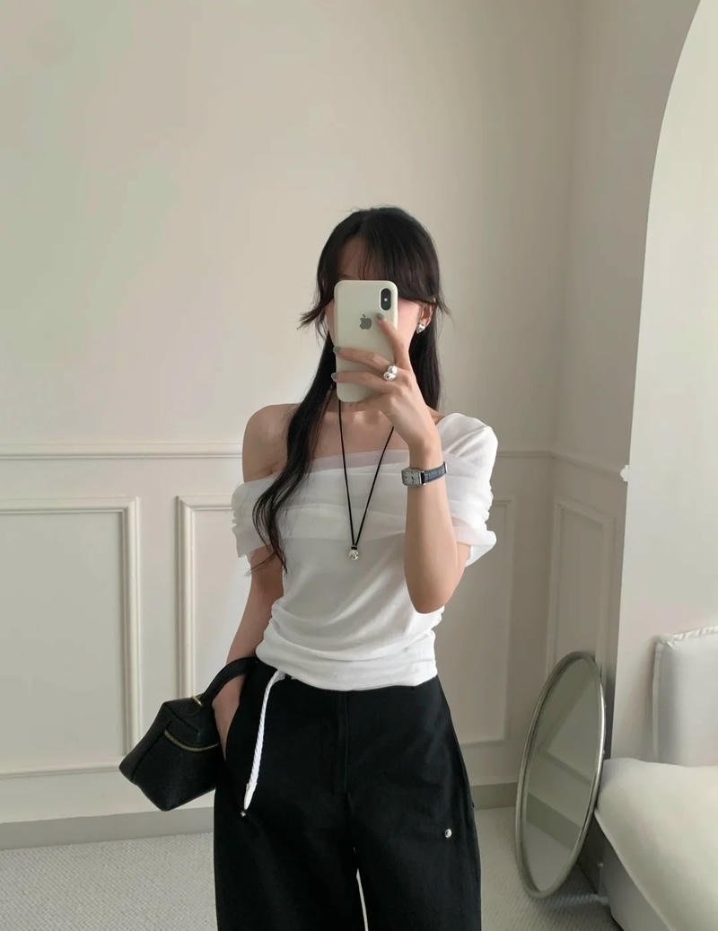 ảnh gái xinh che mặt đời thường