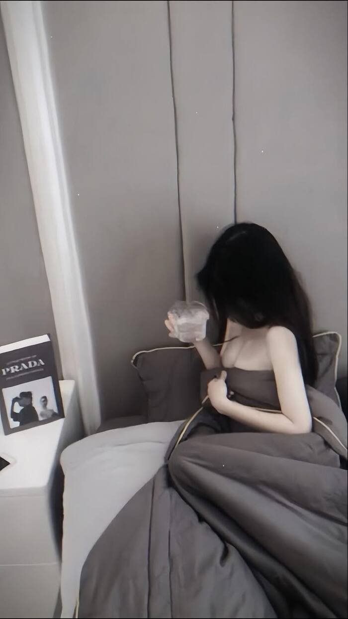 ành gái xinh che mặt ngon