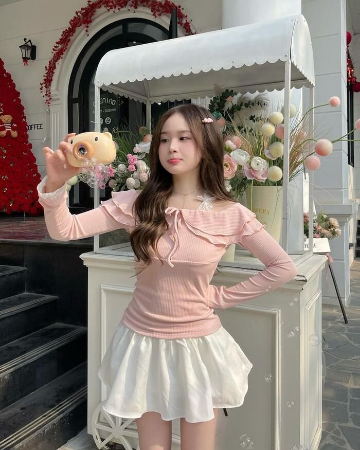 ảnh gái xinh mặc pinky