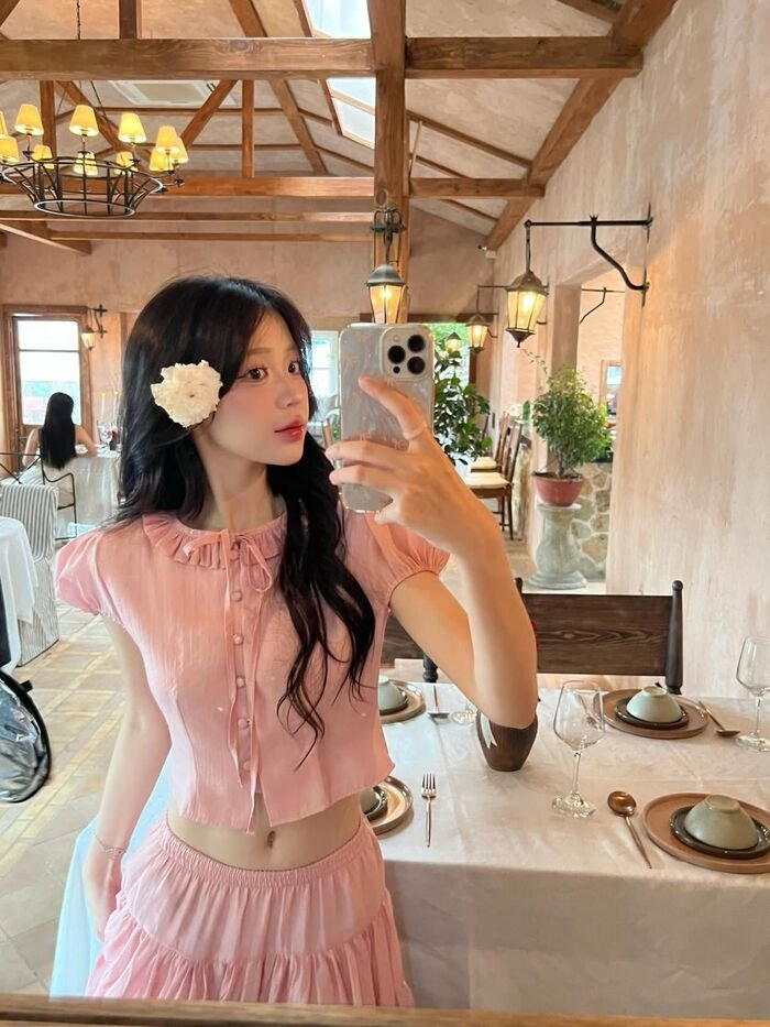 ảnh gái xinh mặc pinky cute hd