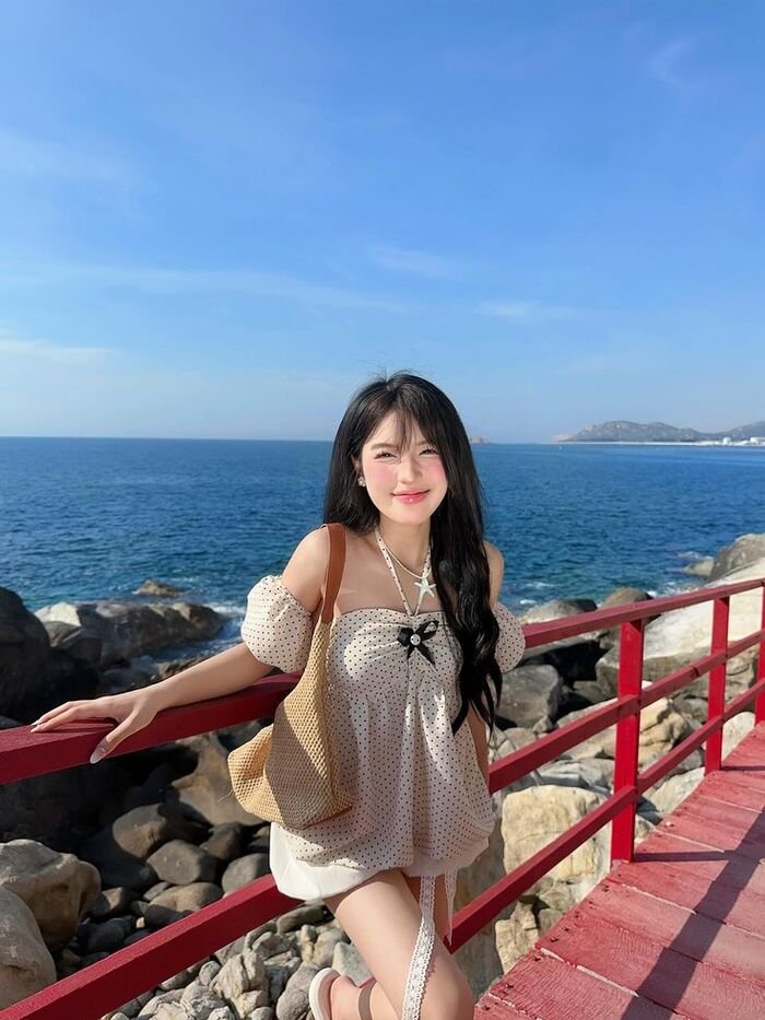 ảnh gái xinh mặc váy đẹp