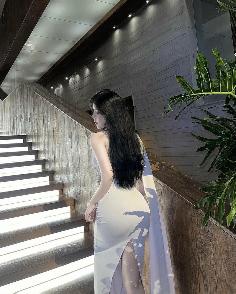 ảnh gái xinh tóc dài đời thường