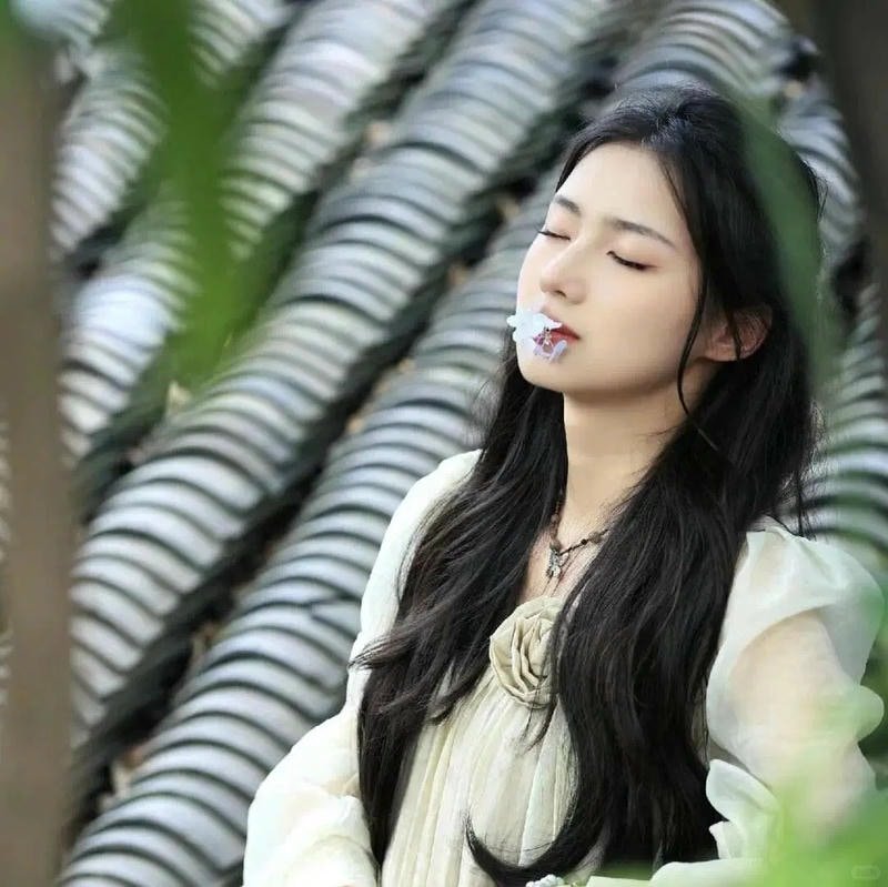 ảnh gái xinh tóc dài thu hút