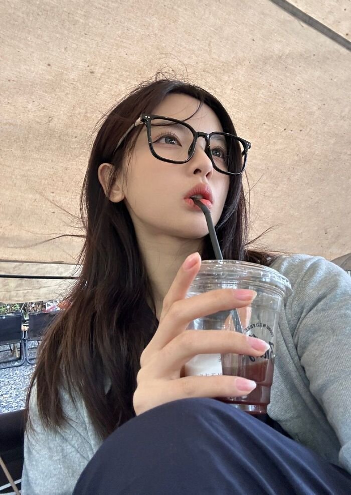 ảnh mạng gái xinh xỉu full hd