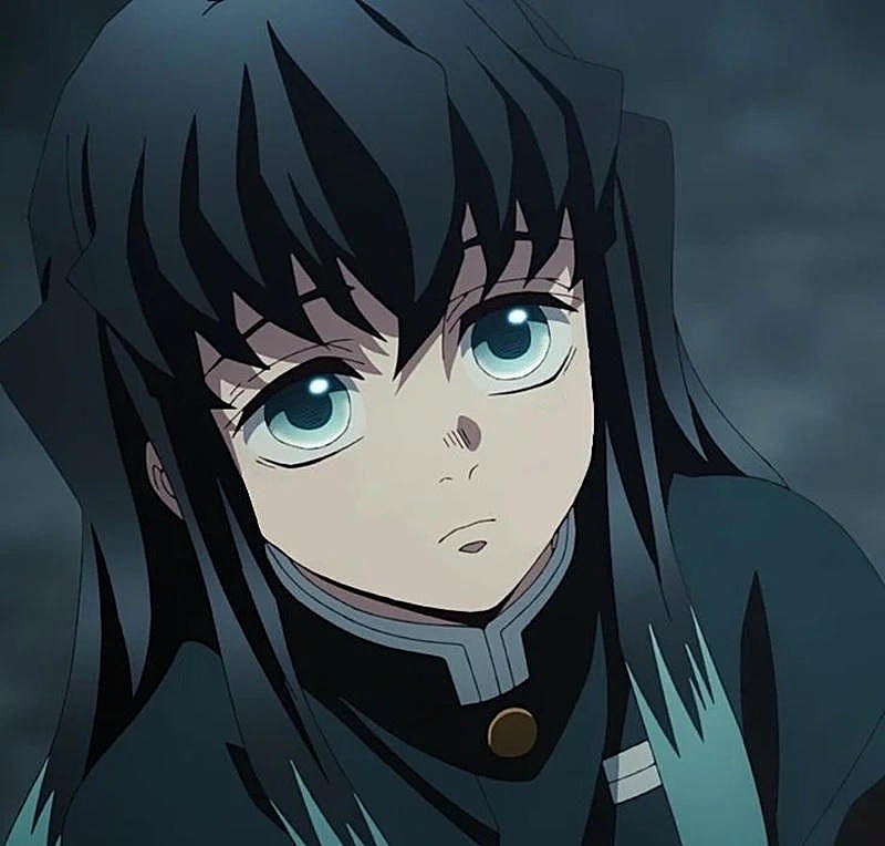 ảnh muichirou tạo dáng ấn tượng