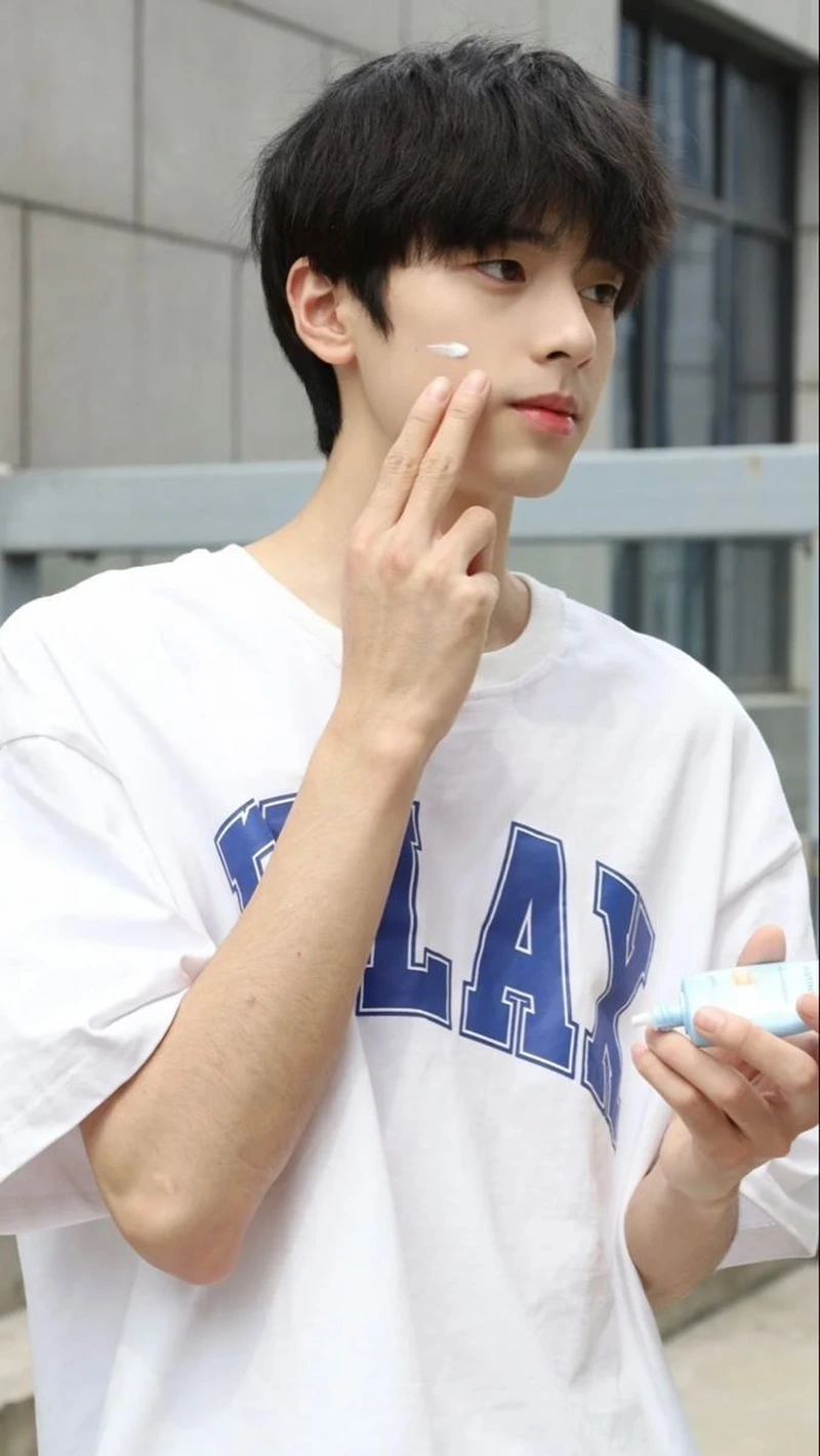 ảnh trai đẹp 14 tuổi phong cách Hàn Quốc