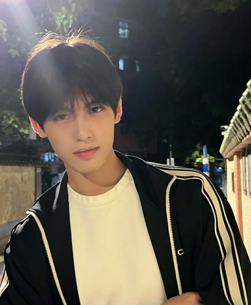 ảnh trai đẹp 14 tuổi quyến rũ