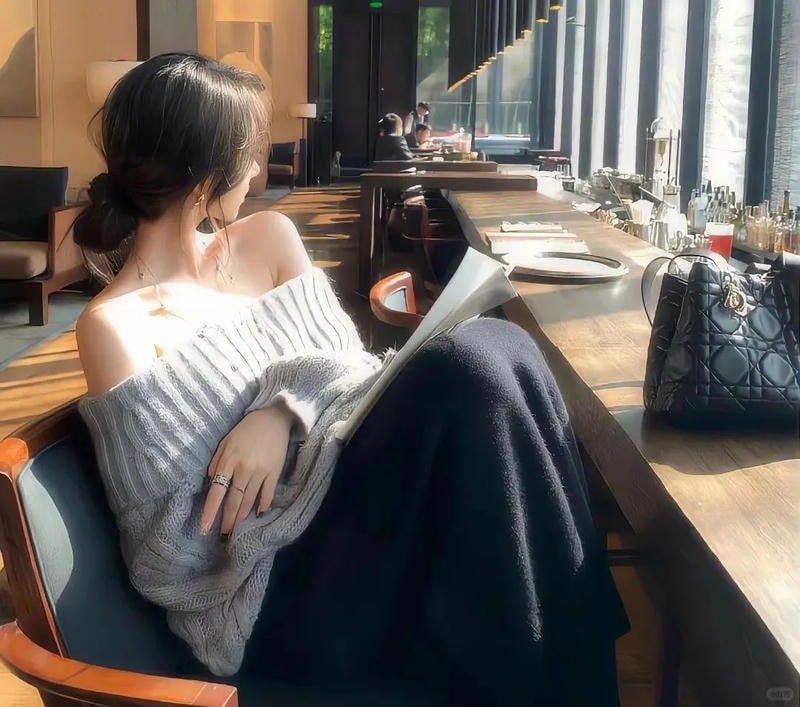 ảnh xinh gái che mặt