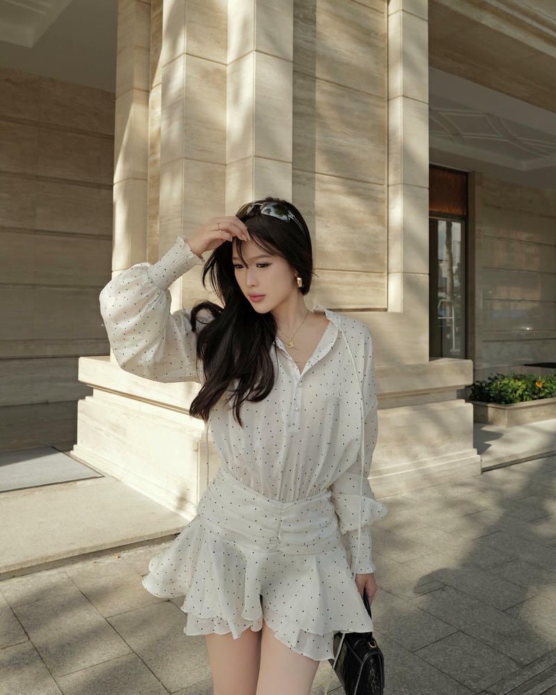 gái đẹp váy ngắn