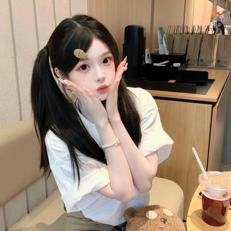 gái trung quốc gương mặt baby