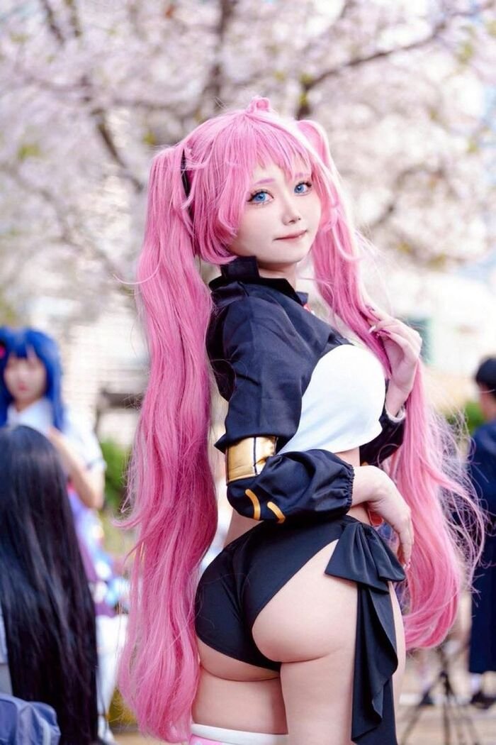 gái xinh cosplay bổ mắt nóng bỏng