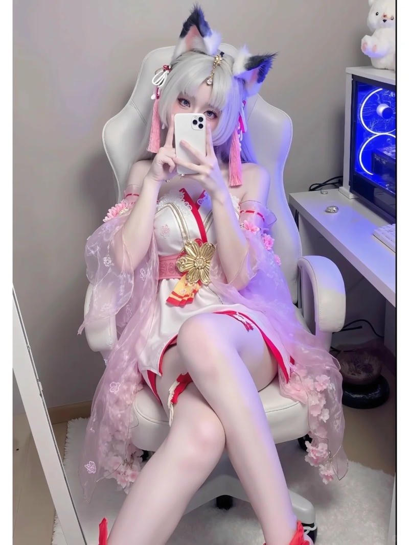 gái xinh cosplay cute