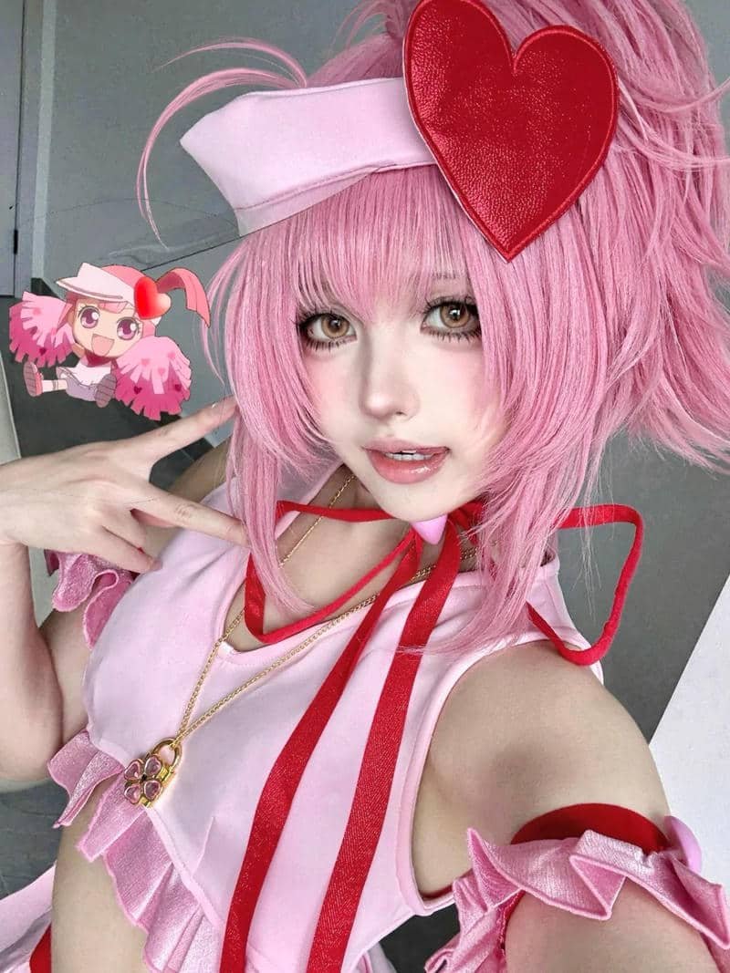 gái xinh cosplay hiện đại