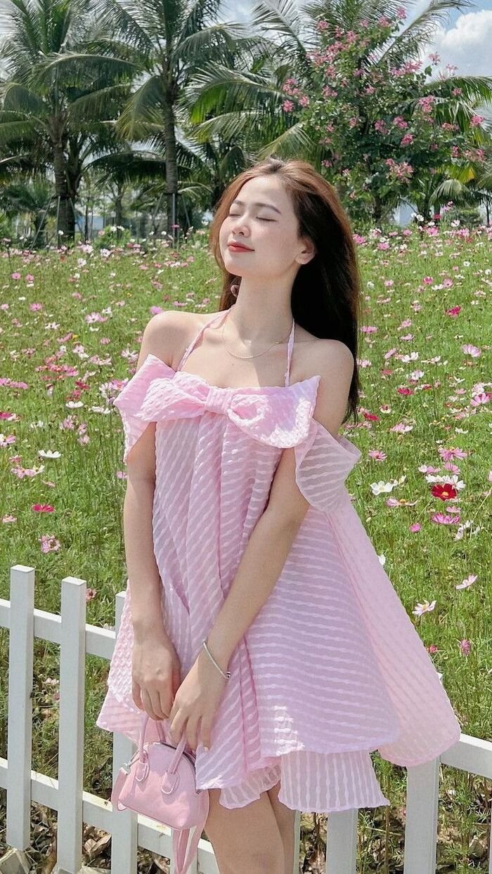 gái xinh mặc pinky full hd