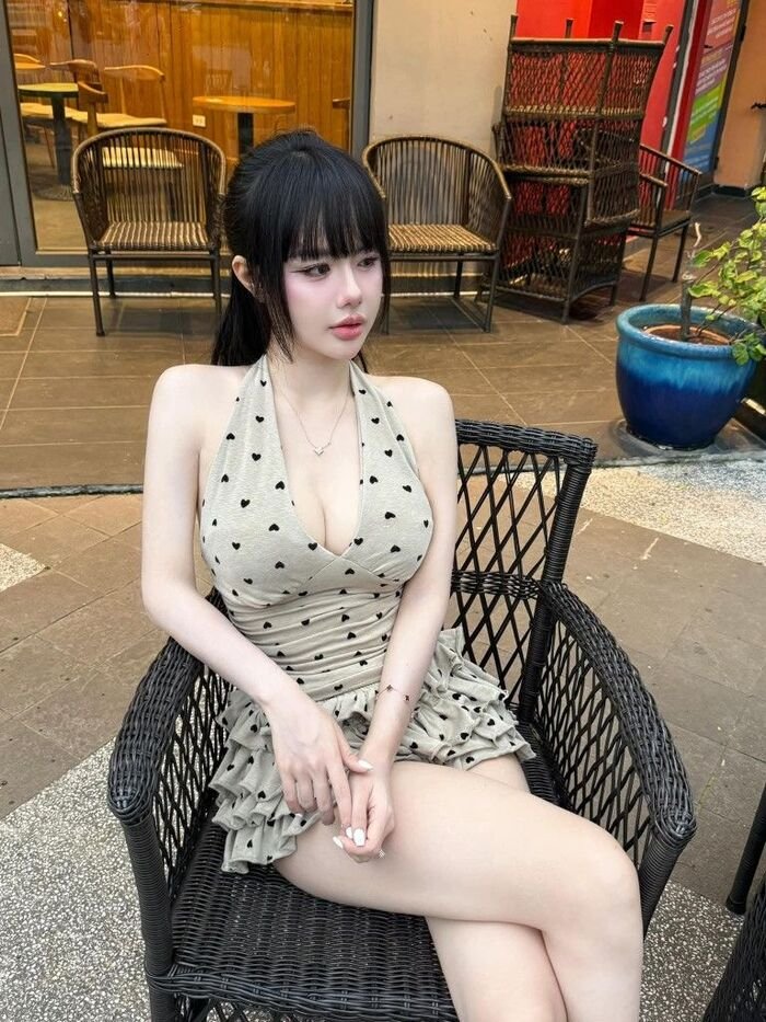 gái xinh mặc váy đẹp nhất