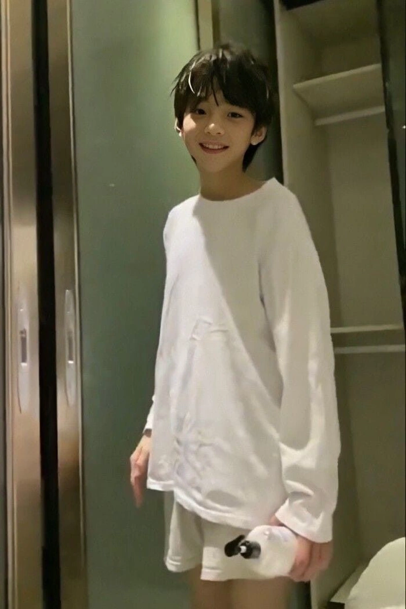hình ảnh trai 10 tuổi đẹp cute