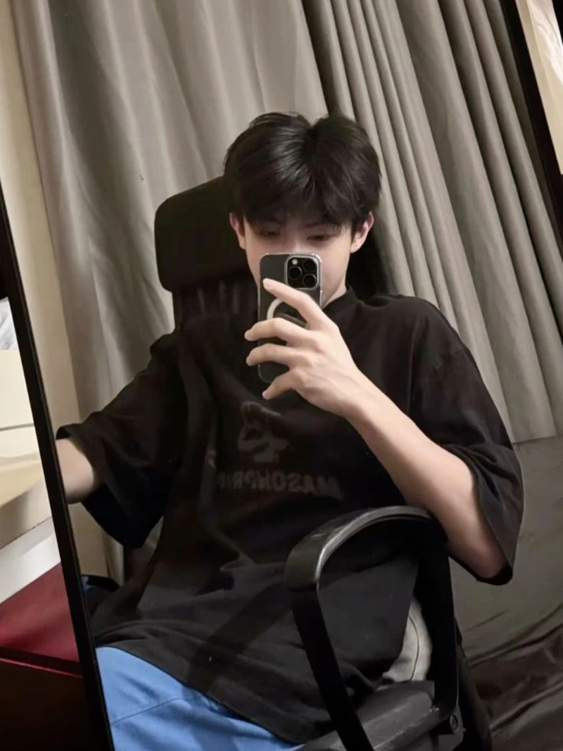 hình trai đẹp k9