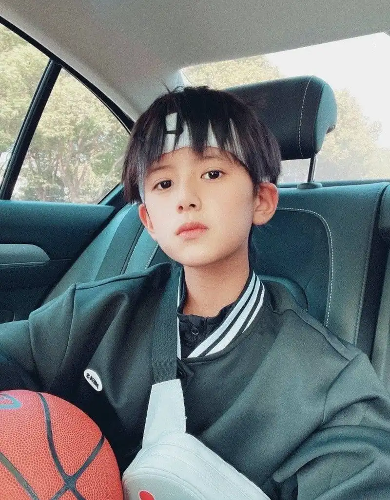 trai dep 10 tuoi cute