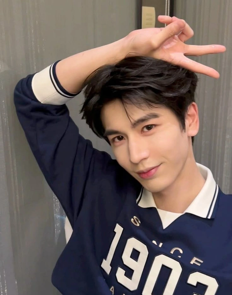 trai đẹp trẻ trung