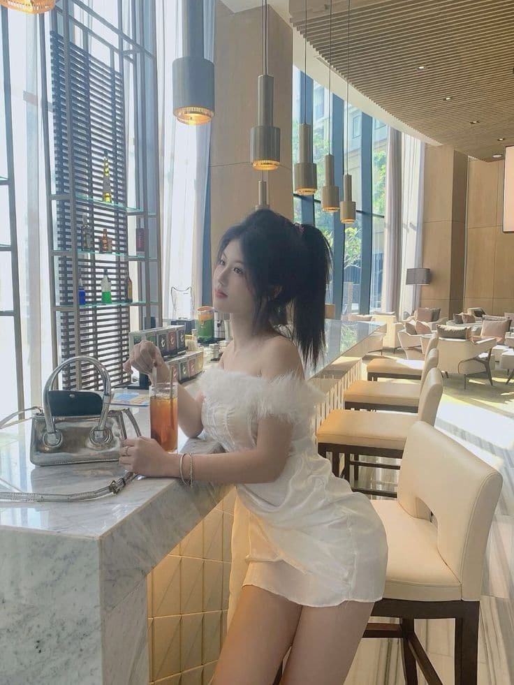 Ảnh gái mạng cute nhẹ