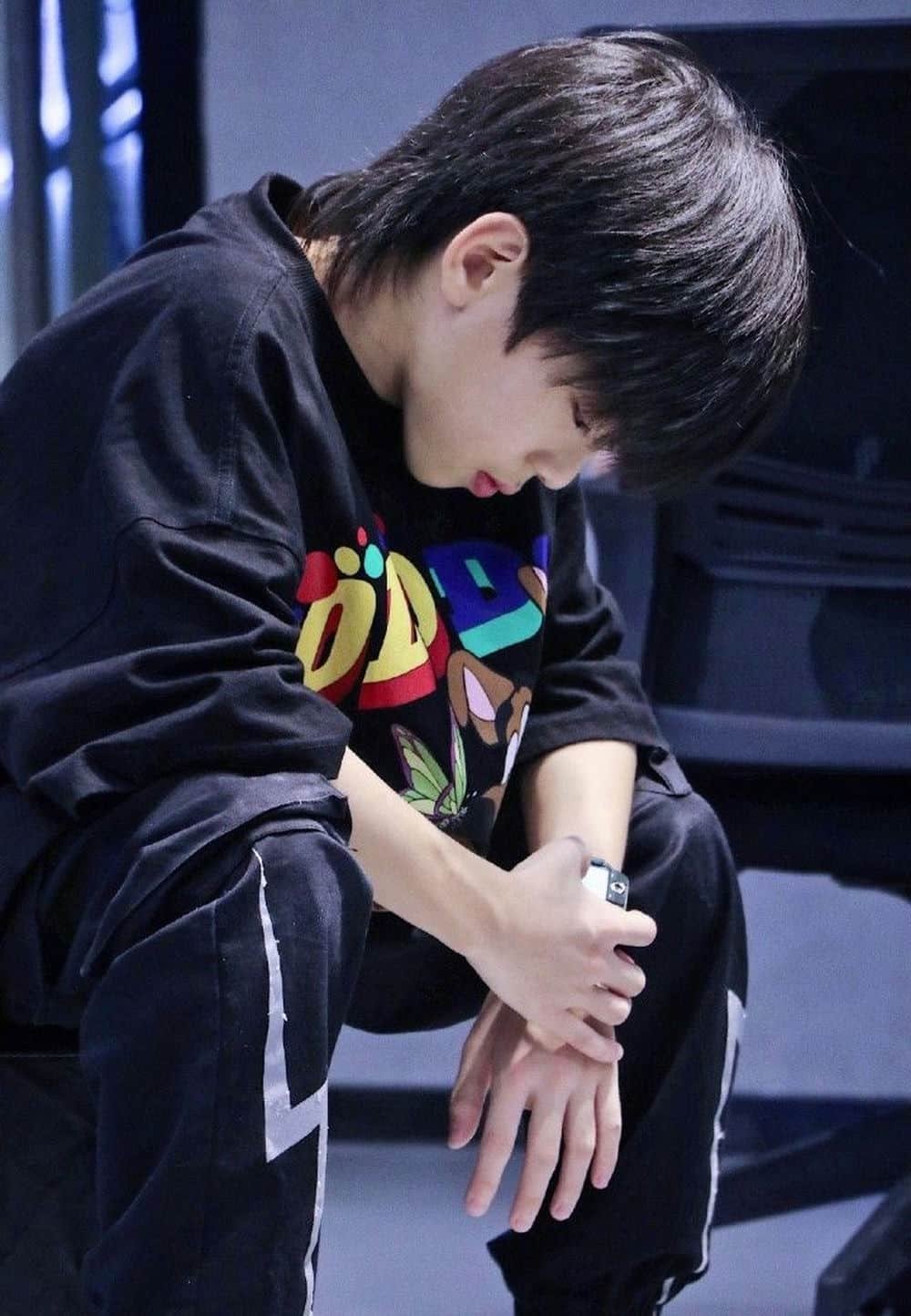 Bé trai đẹp hiền lành