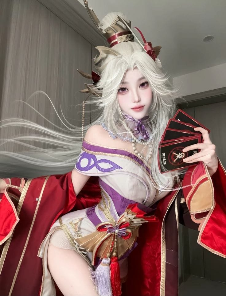Gái xinh cosplay Liên Quân xinh