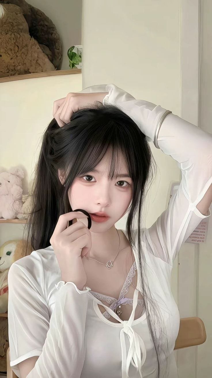 Thiếu nữ 2k11 cá tính