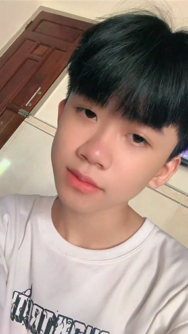 Trai đẹp 2k12 tinh nghịch