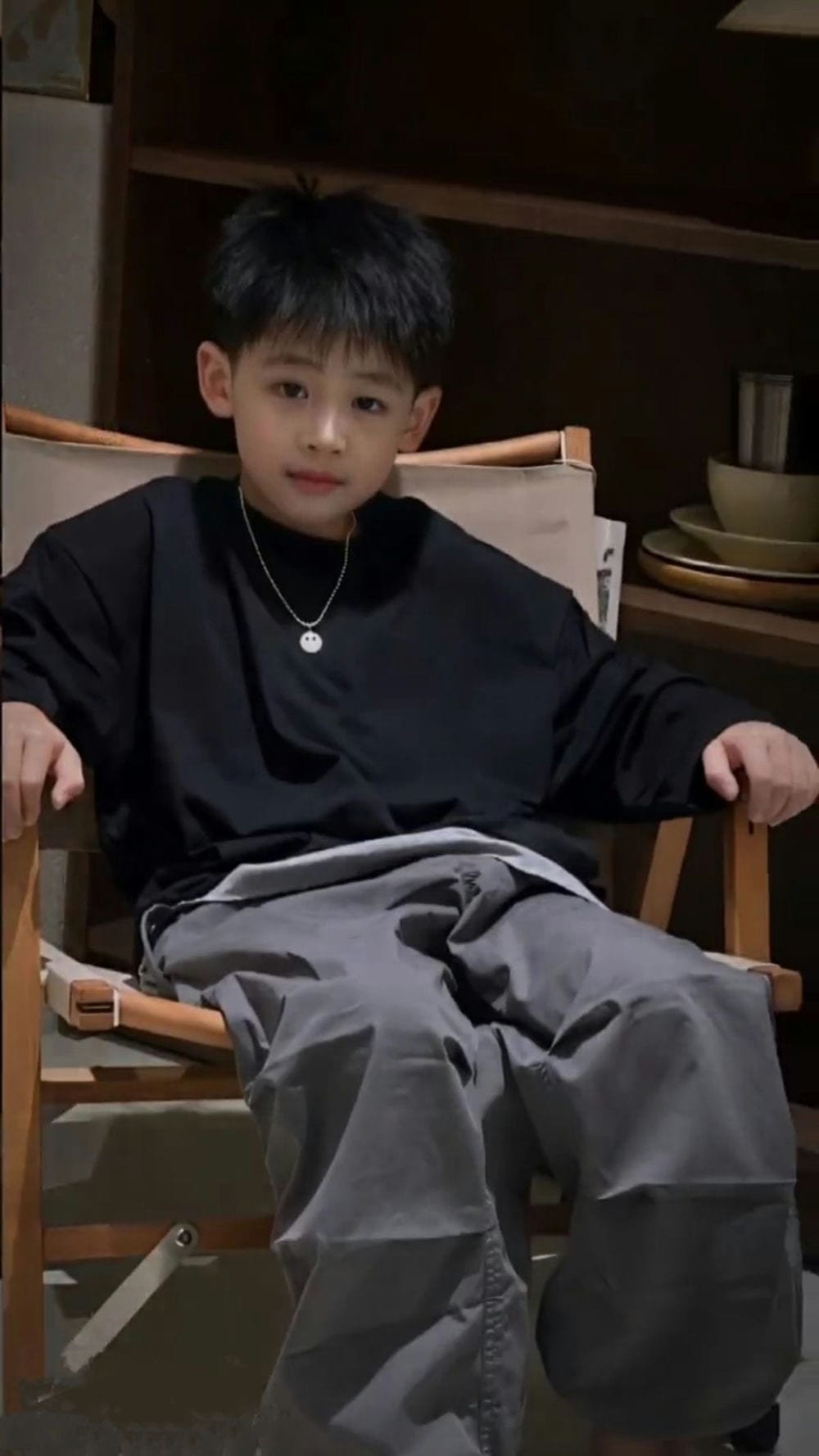 Trai đẹp 9 tuổi dễ thương