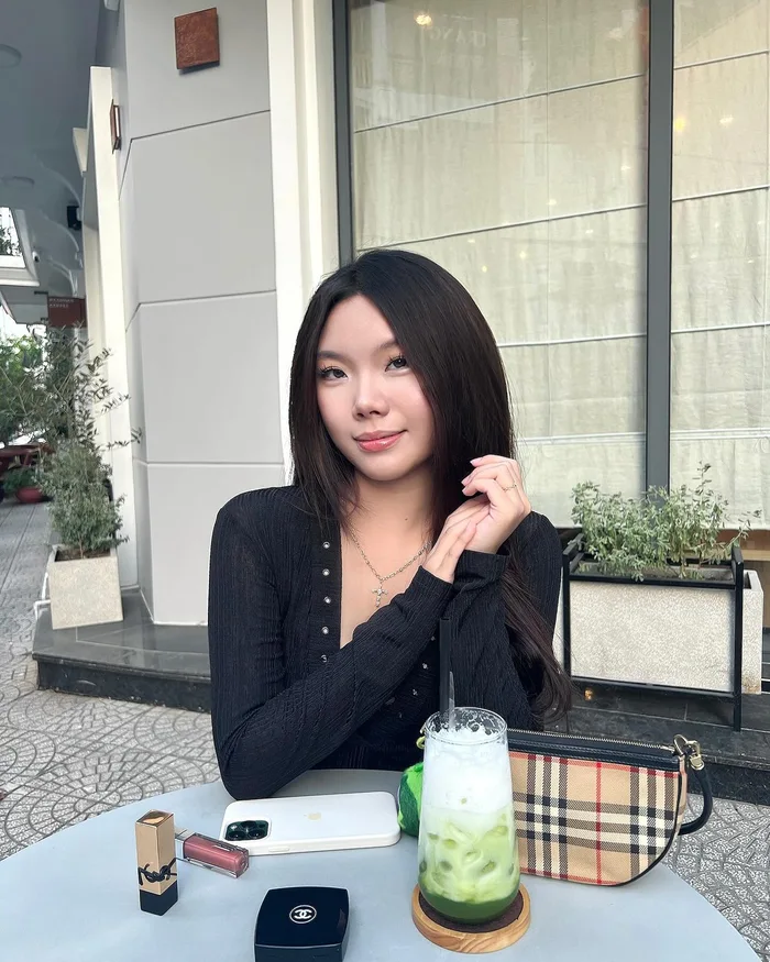 ảnh bé gái 2009 xinh cute ngây thơ