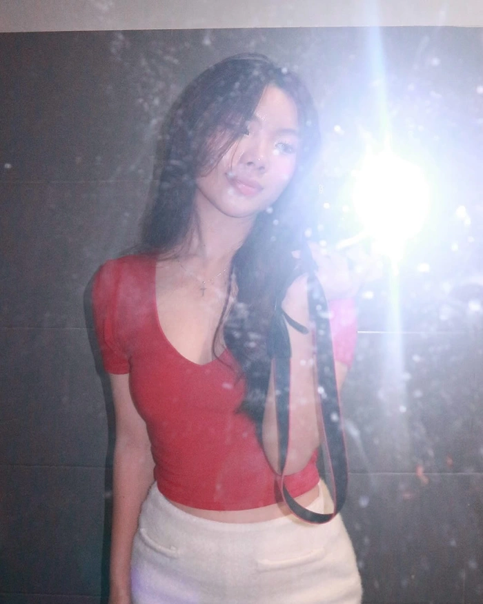 ảnh bé gái 2009 xinh cute tươi vui