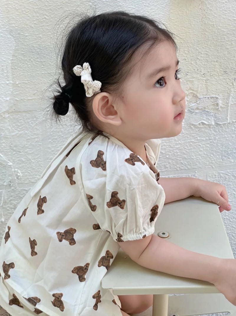 ảnh bé gai đáng yêu