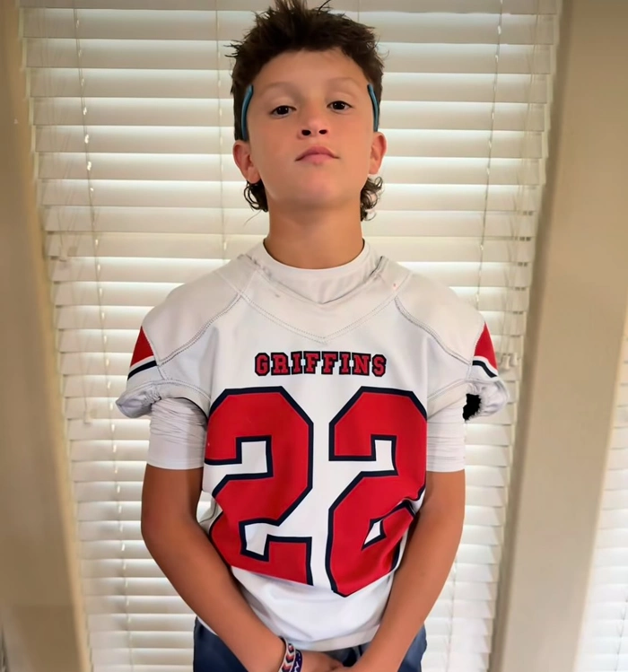 ảnh bé trai đẹp trai siêu cute