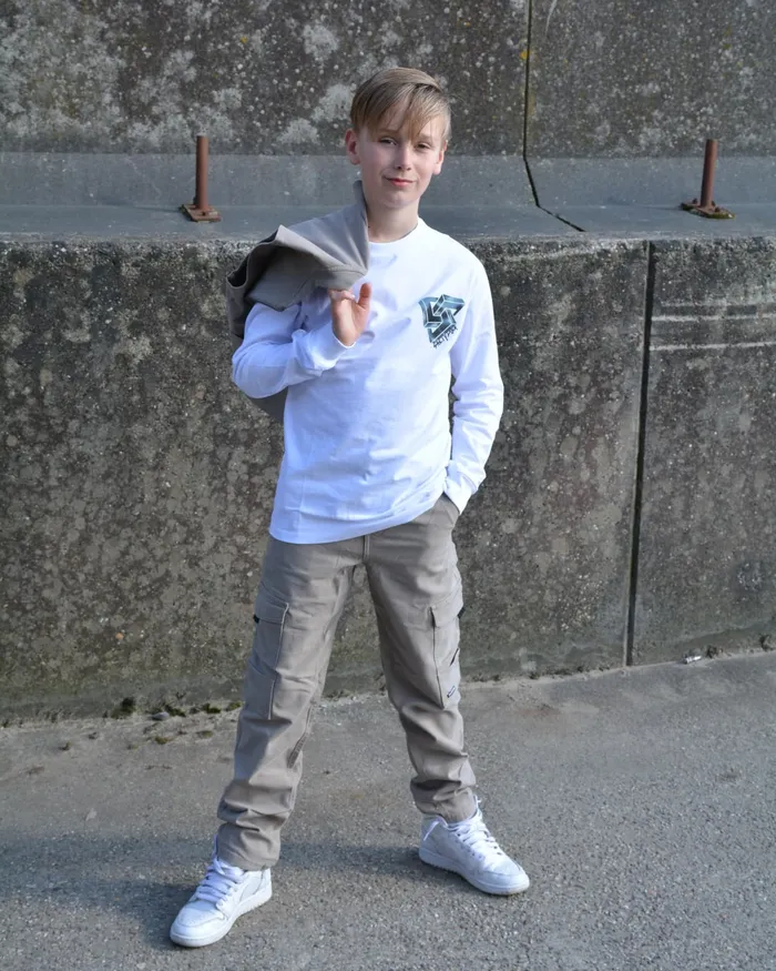 ảnh bé trai đẹp trai siêu đáng yêu