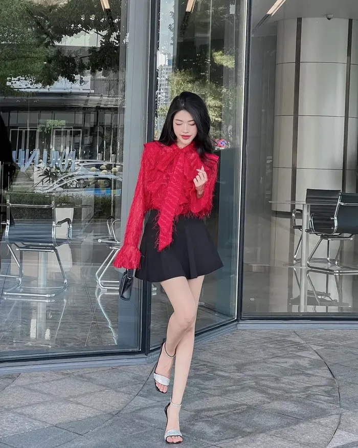 ảnh gái đẹp công sở