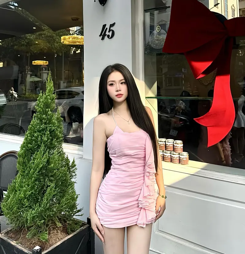 ảnh gái mặc váy ngắn xinh