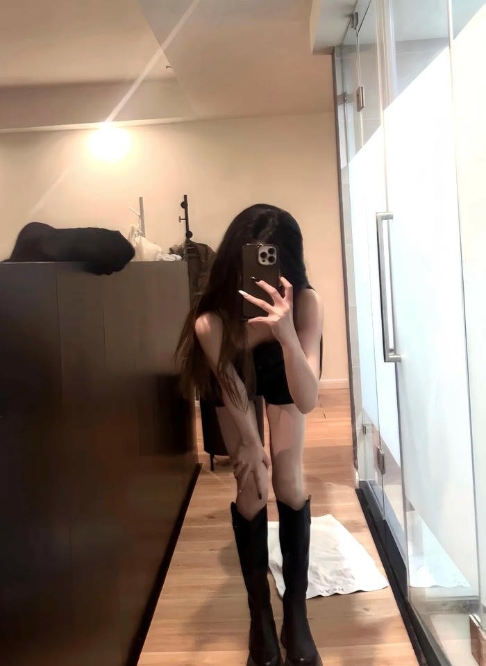 ảnh gái xinh dáng đẹp