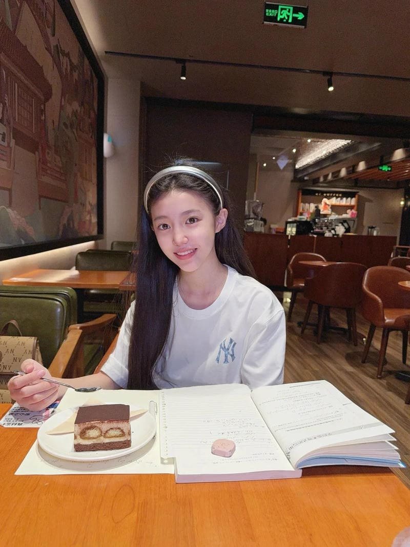 ảnh gái xinh lớp 9 cute tươi