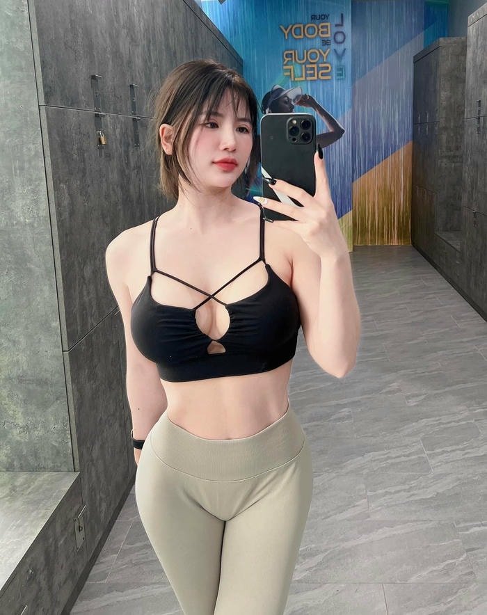 ảnh gái xinh tập gym dáng đẹp