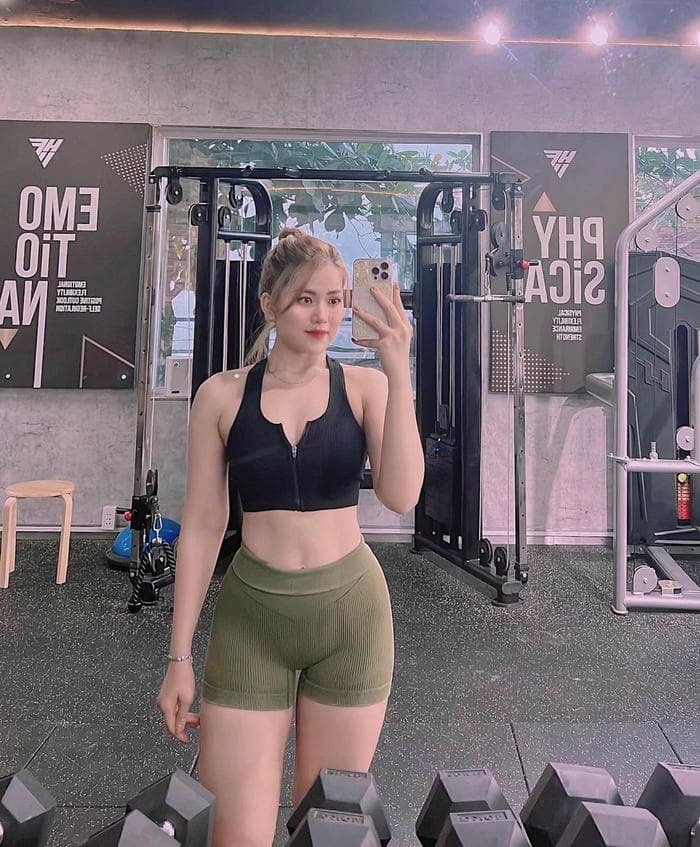 ảnh gái xinh tập gym hiện đại