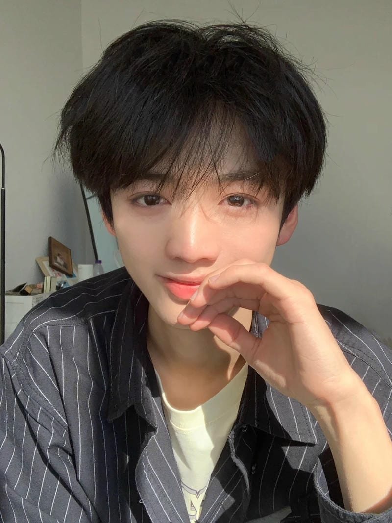 ảnh selfie 14 tuổi